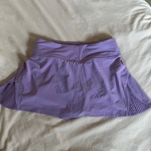Lululemon skirt size 4